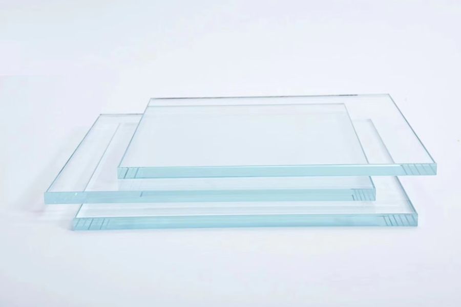 kính cường lực siêu trong